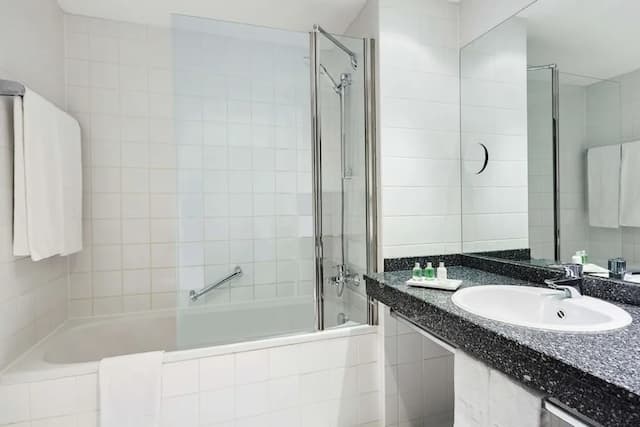 NH Wien City-Superior Room-4