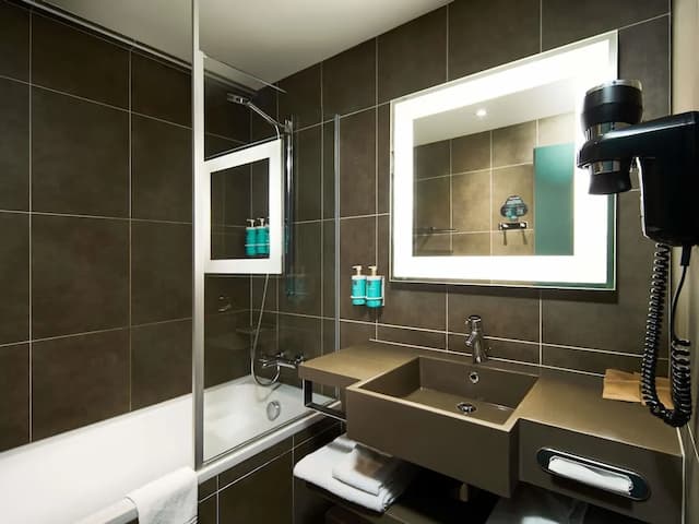 Novotel Praha Wenceslas Square-Executive Room, 1 Double Bed, Balcony-6