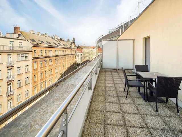 Novotel Praha Wenceslas Square-Executive Room, 1 Double Bed, Balcony-7