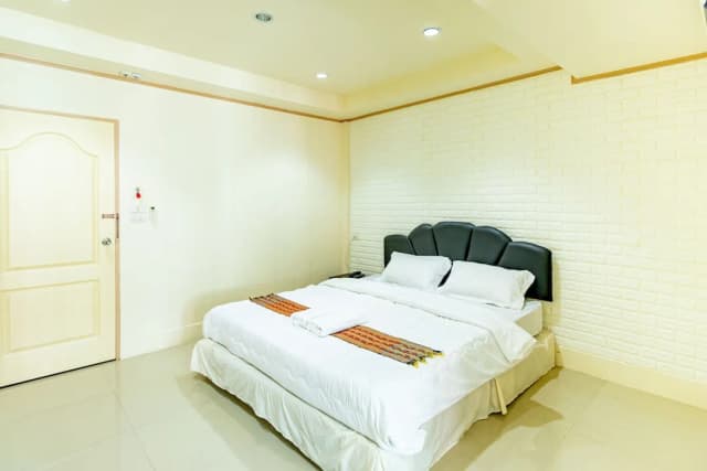 Ice Residence Suvarnabhumi Airport Hotel-Standard Room-5
