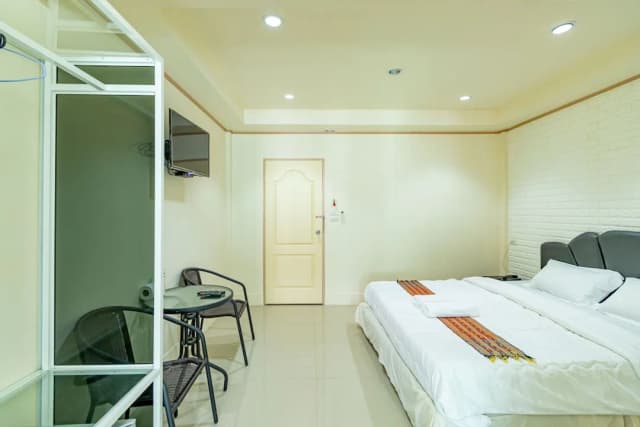 Ice Residence Suvarnabhumi Airport Hotel-Standard Room-4