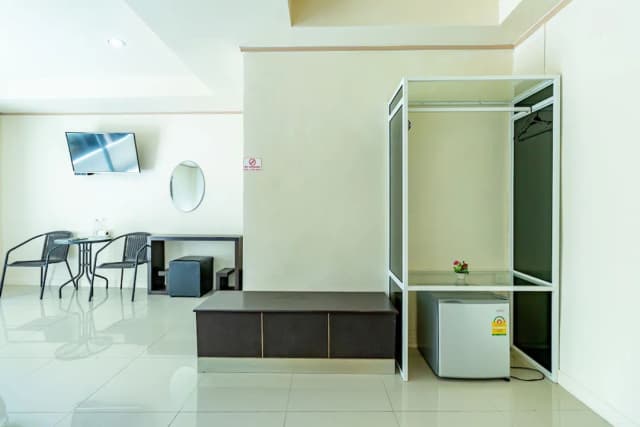 Ice Residence Suvarnabhumi Airport Hotel-Deluxe Room-5