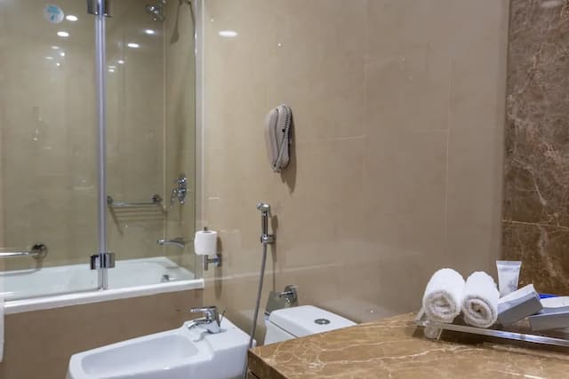 Four Points by Sheraton Sheikh Zayed Road, Dubai-套房, 3 间卧室, 无烟房, 阳台-2