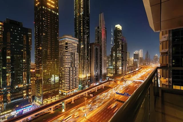 Four Points by Sheraton Sheikh Zayed Road, Dubai-华丽客房, 1 张特大床, 无烟房 (View)-8