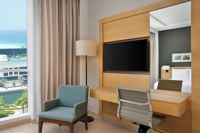 ダブルツリー・バイ・ヒルトン・ドバイ - ジュメイラ ビーチ-ファミリー スイート 2 ベッドルーム バルコニー-4