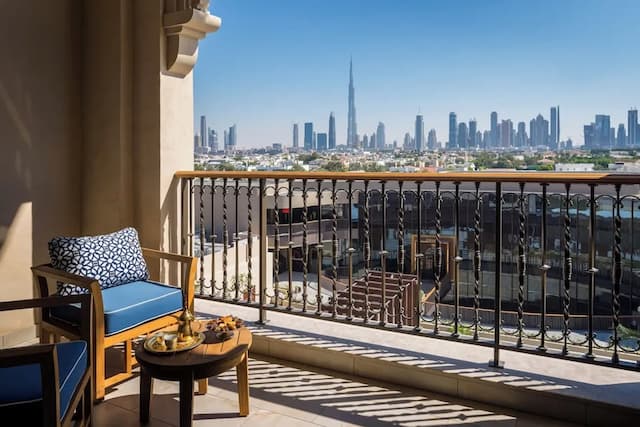 포시즌스 리조트 두바이 앳 주메이라 비치-프리미엄룸, 킹사이즈침대 1개 (Dubai Skyline)-8