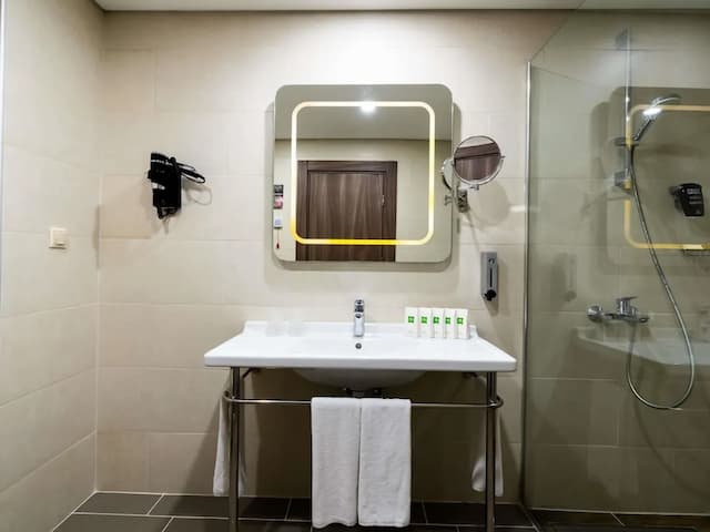 ibis Styles Istanbul Bomonti-Superior Twin Room, 2 Twin Beds-7