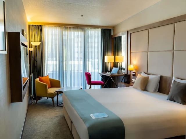 ibis Styles Istanbul Bomonti-Room, Multiple Beds, Connecting Rooms-8