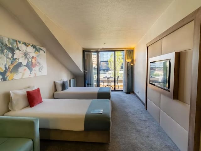 ibis Styles Istanbul Bomonti-Room, Multiple Beds, Connecting Rooms-7