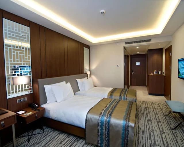 클라리온 호텔 골든 혼-Standard Double or Twin Room, Atrium View-3