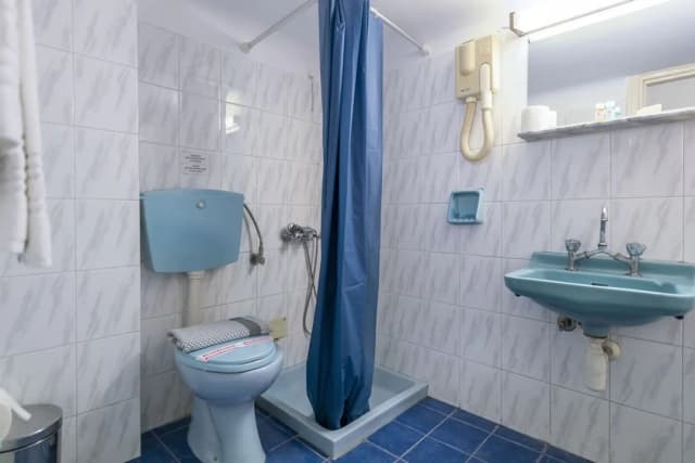 ROY Hotel-Standard Double Room-13