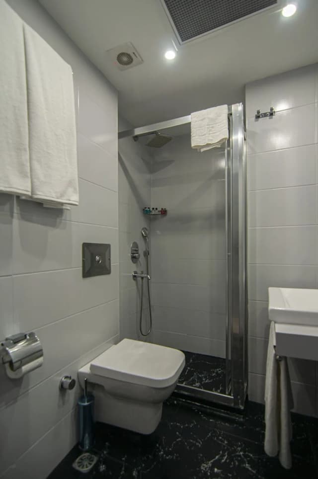 라피스 인 호텔 & 스파-Deluxe Room in Primary City Center Location-12