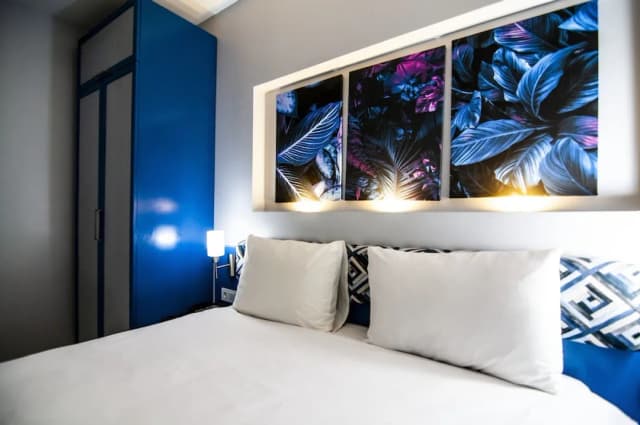 라피스 인 호텔 & 스파-Central Comfort Double Room- Prime Location-5