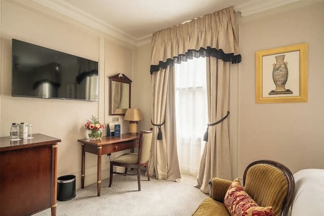 더 레오나드 호텔-Superior Classic Double-5