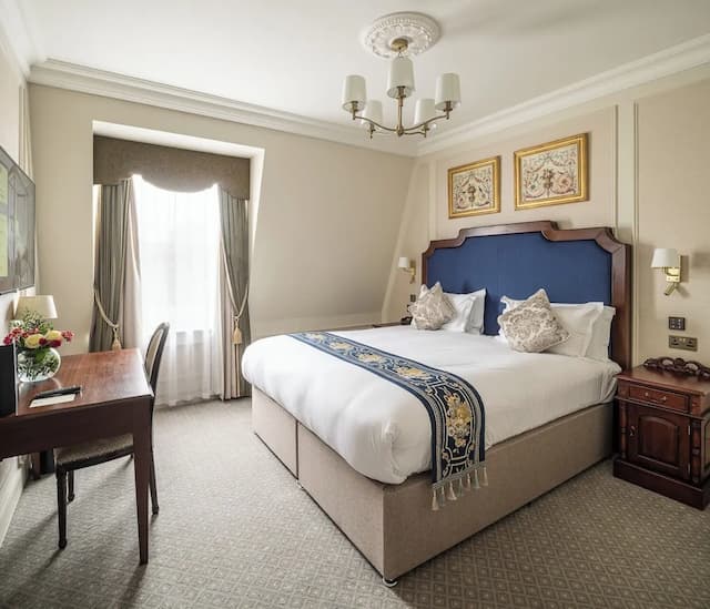 더 레오나드 호텔-Superior Classic Double-1