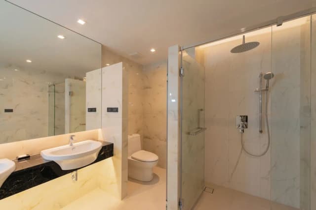 푸켓 해저 그랜드 호텔-디럭스 트리플룸-7