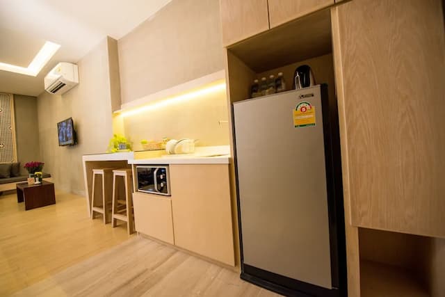 Chu Hotel-Deluxe Double or Twin Room, Balcony, Garden View-7