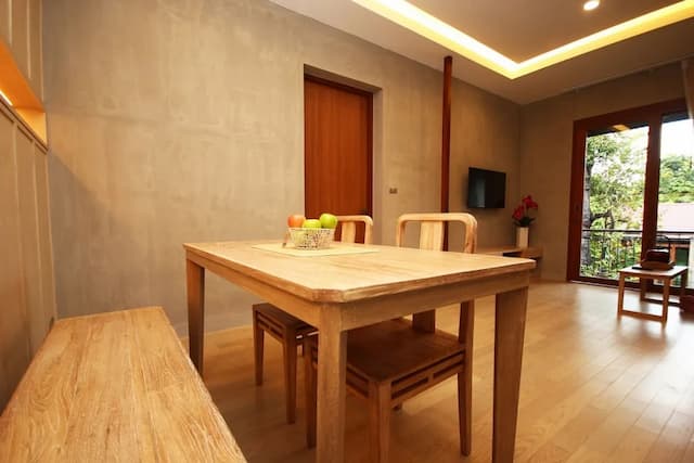 Chu Hotel-Premier Suite, 1 Double Bed, Balcony, Garden View-8