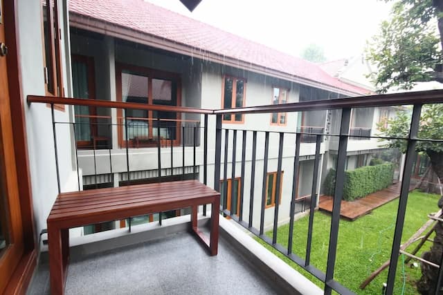 Chu Hotel-Premier Suite, 1 Double Bed, Balcony, Garden View-13