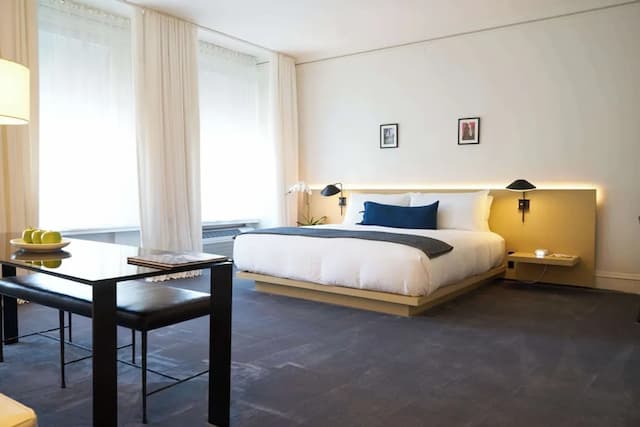 The Chicago Hotel Collection Ambassador Gold Coast-华丽客房, 1 张特大床-1