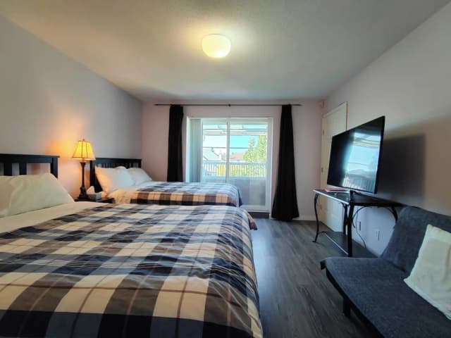 Better Bed House-Deluxe Suite, 2 Beds, Non Smoking (Only Accepting Guests Aged 10 and Above)-3