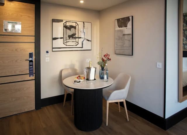 H10 London Waterloo-Junior Suite London Eye triple-4