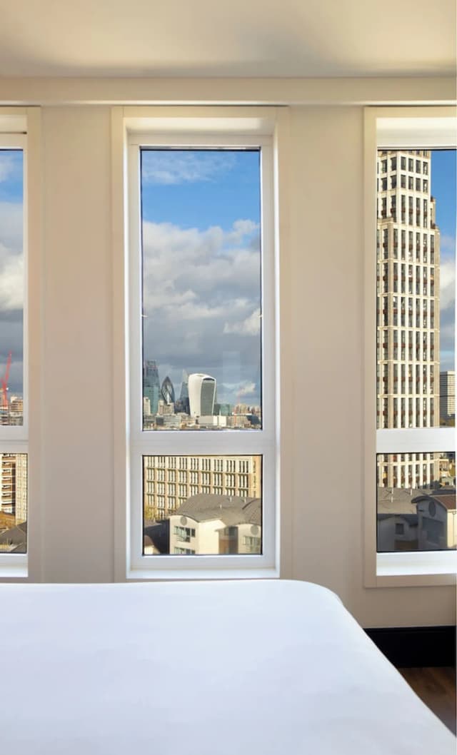 H10 London Waterloo-Classic Superior Sky View-4