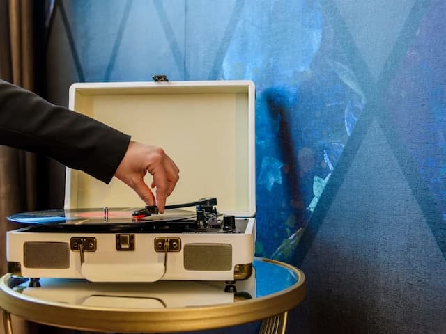 Hotel Am Konzerthaus - MGallery Collection-Suite, 1 King Bed (Maestro)-10