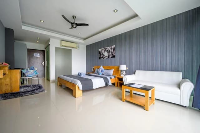 Cozy Resort, A Boutique Hotel-Premium Room, 1 King Bed, Pool View-1