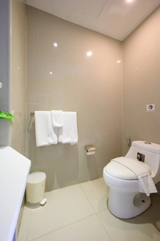 Cozy Resort, A Boutique Hotel-Premium Room, 1 King Bed, Pool View-5