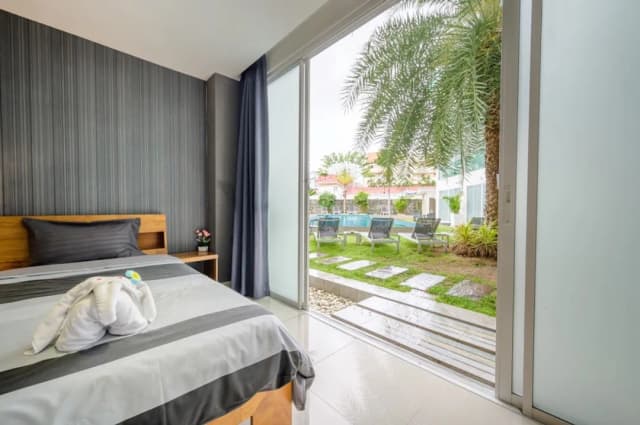 Cozy Resort, A Boutique Hotel-Premium Triple Room, Pool View-9