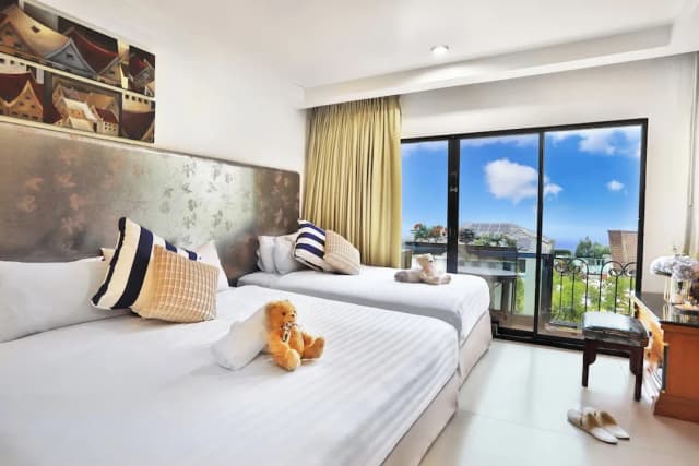 Diamond City Hotel-Deluxe room with Free Snack Bar 24Hrs-3