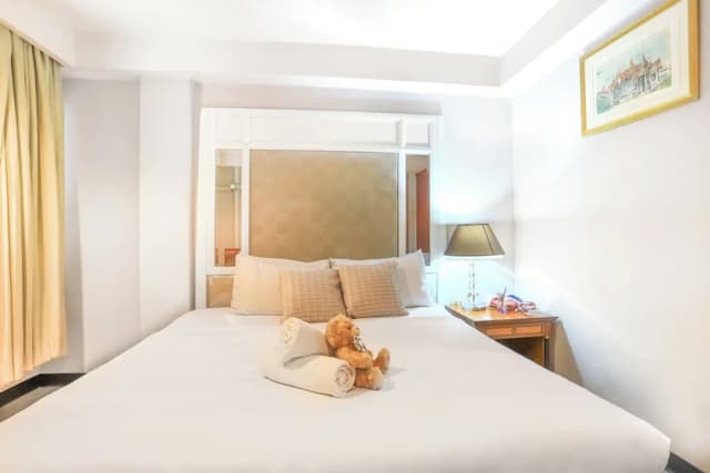 Diamond City Hotel-Superior room with Free Snack Bar 24Hrs-5