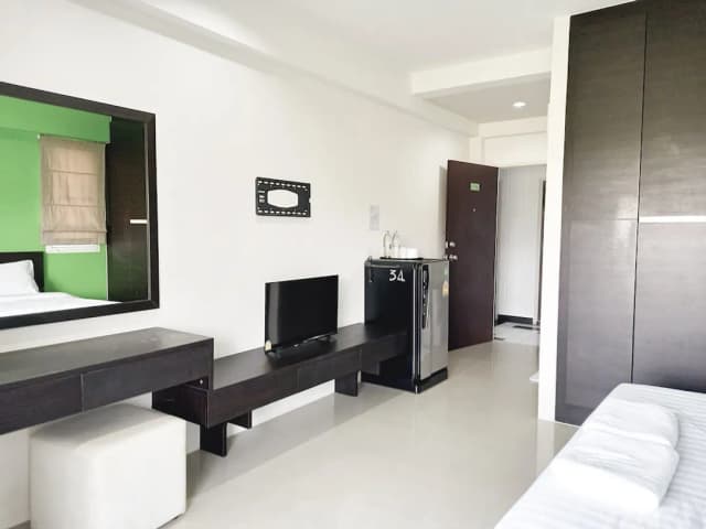 Ruan Plaisoi Apartment-Superior Double Room-2