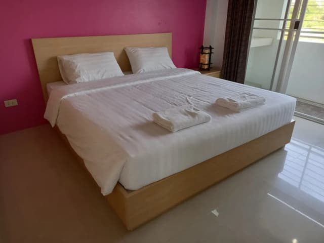 Ruan Plaisoi Apartment-Superior Double Room-6