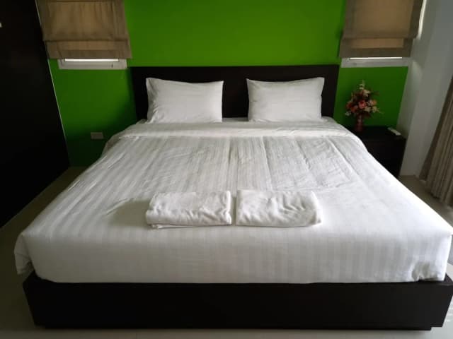 Ruan Plaisoi Apartment-Superior Double Room-3