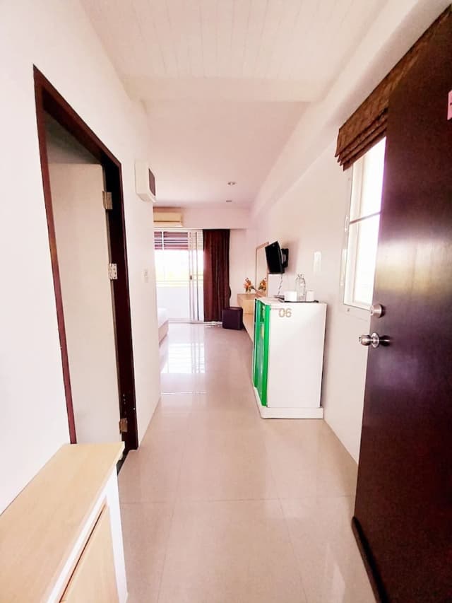 Ruan Plaisoi Apartment-Superior Double Room-10