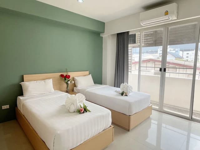 Ruan Plaisoi Apartment-Twin Room-1