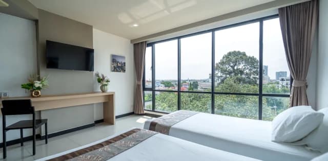 Beston Pattaya-Superior Twin Room-8