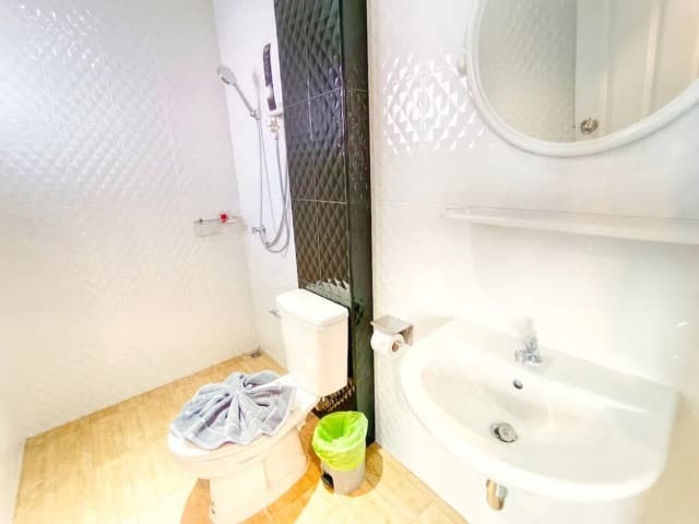 Sailor Hotel Pattaya-더블룸, 발코니-12