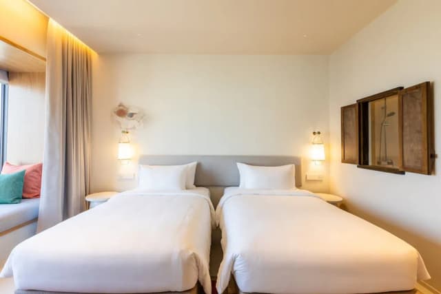 Centara Ayutthaya-Deluxe Twin Room-6