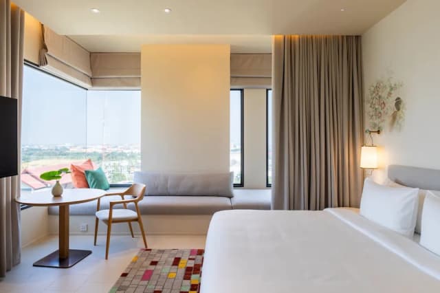 Centara Ayutthaya-Deluxe Room, 1 King Bed (Premium)-5