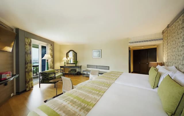 시암 베이쇼어 리조트 파타야-Junior Family Suite-2