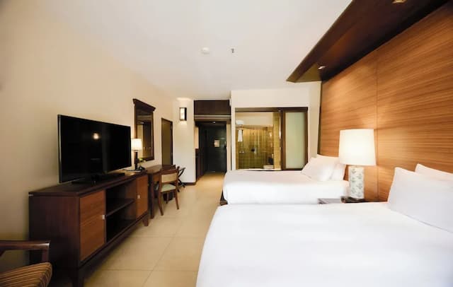 시암 베이쇼어 리조트 파타야-Tropical Deluxe Pool View Twin-7