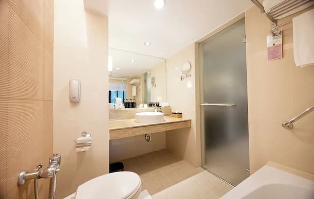 시암 베이쇼어 리조트 파타야-Executive Deluxe King-11