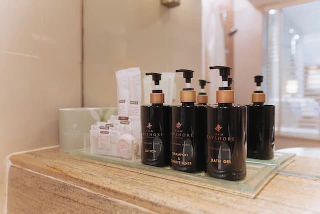 시암 베이쇼어 리조트 파타야-Tropical Deluxe Pool Access Twin-4