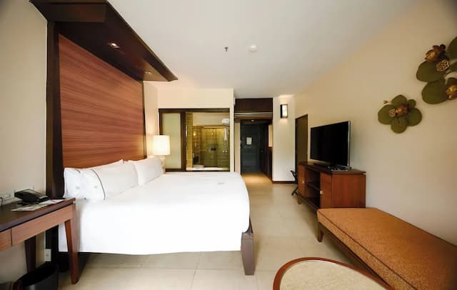 시암 베이쇼어 리조트 파타야-Tropical Deluxe Garden King Bed-8