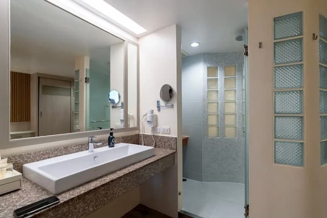 카타타니 푸켓 비치 리조트-디럭스룸, 정원 전망-3