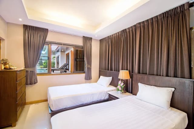 Tropicana Pool Villa-Villa 2 - Private Pool 4 Bedrooms-4