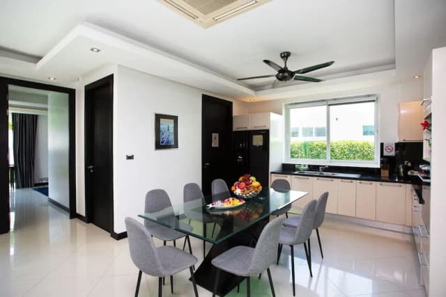 Hollywood Pool Villa Jomtien Pattaya-Classic Villa, 3 Bedrooms, 2 Bathrooms-15